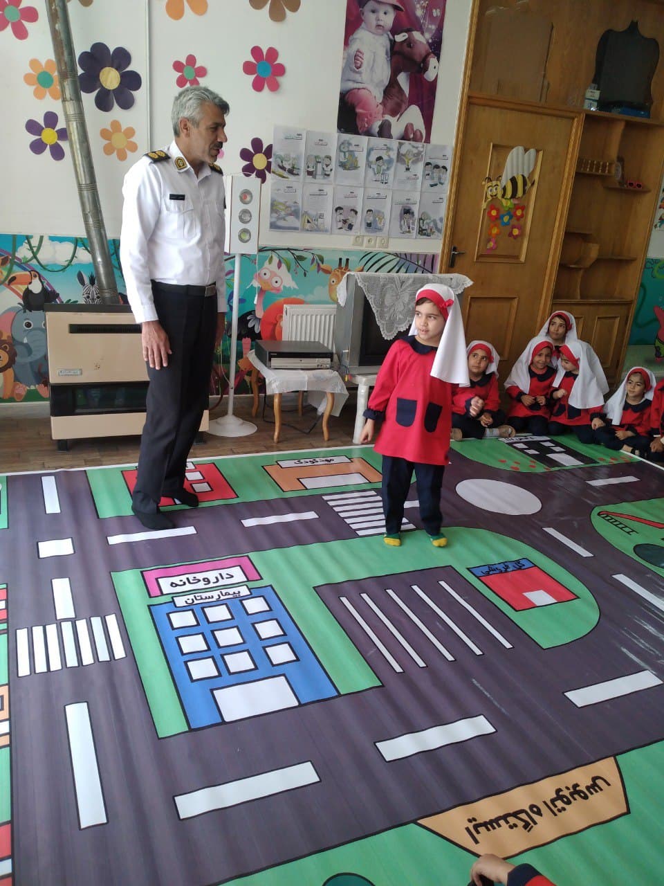 کودکستان گلپونه ها